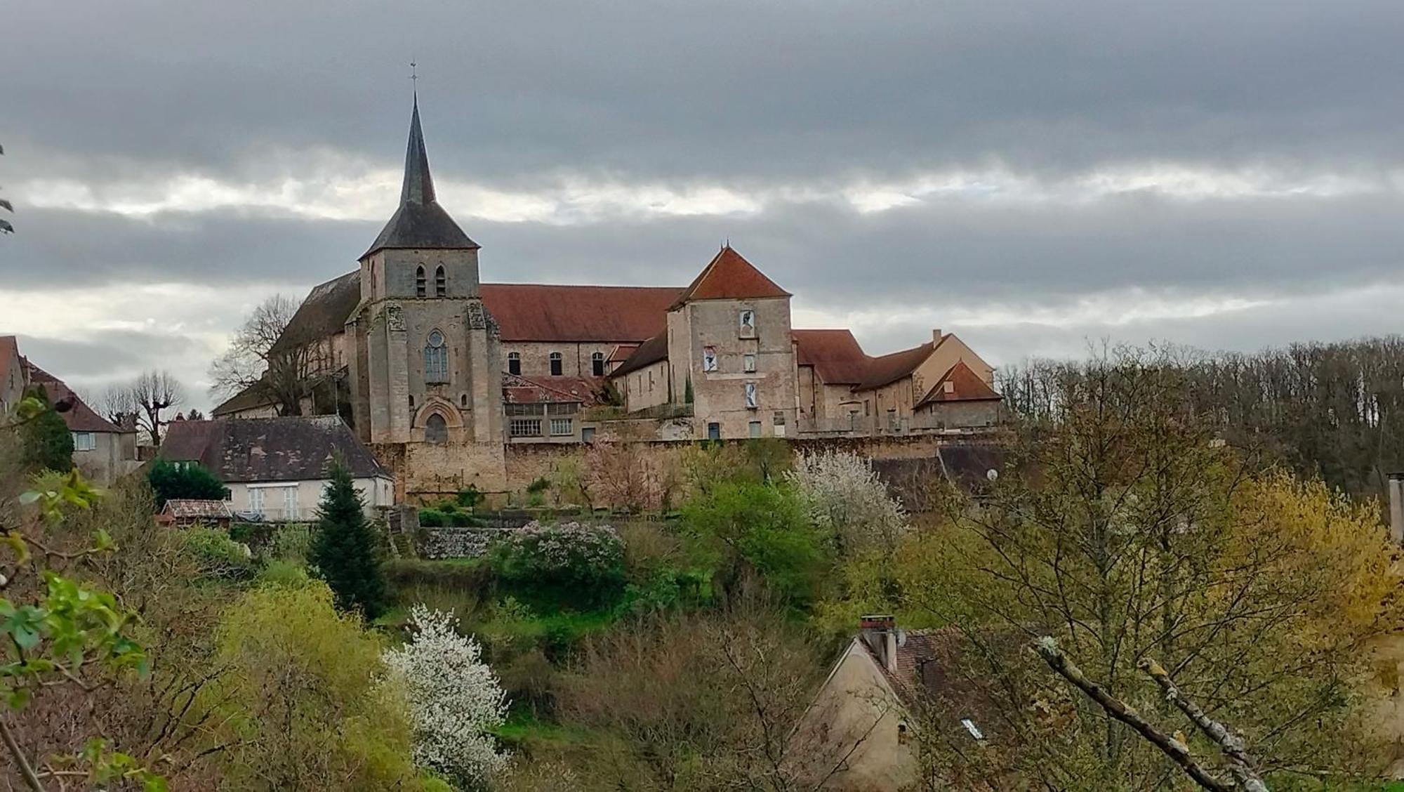 Gite "La Petite" Saint-Benoit-du-Sault Εξωτερικό φωτογραφία