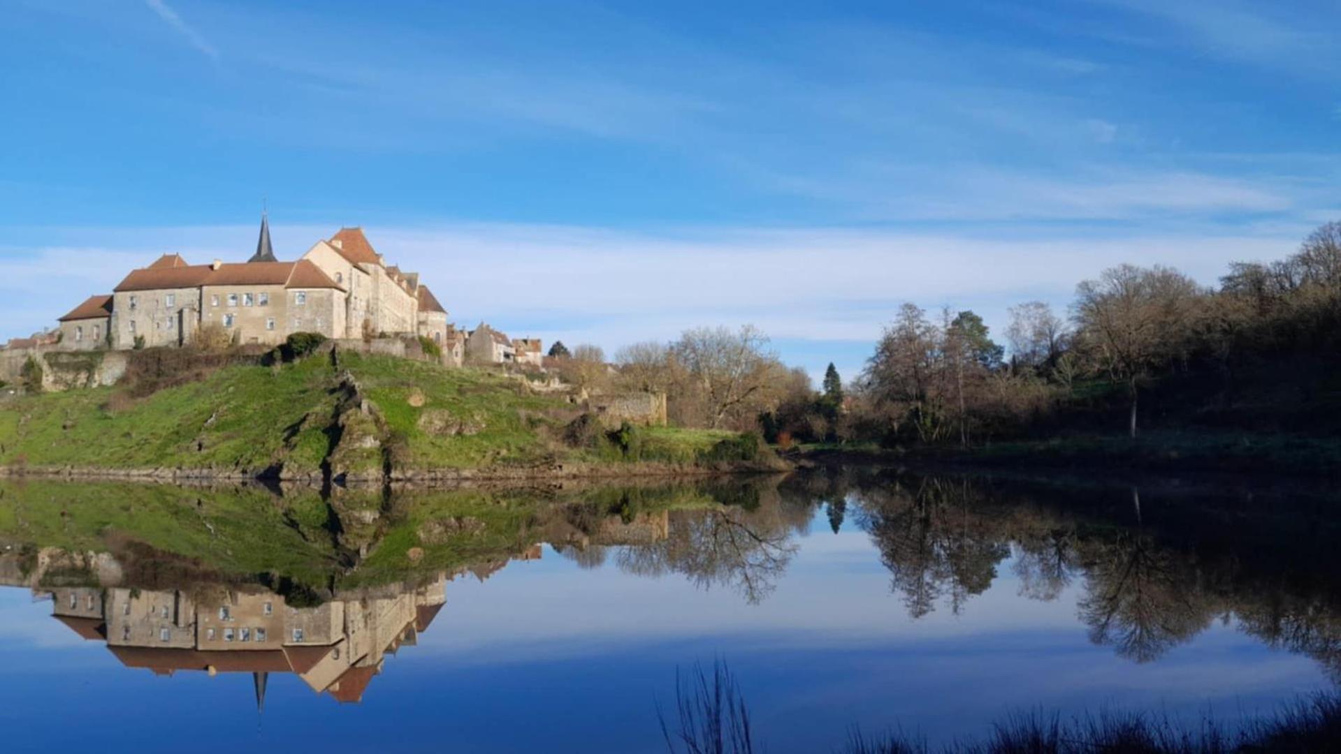 Gite "La Petite" Saint-Benoit-du-Sault Εξωτερικό φωτογραφία